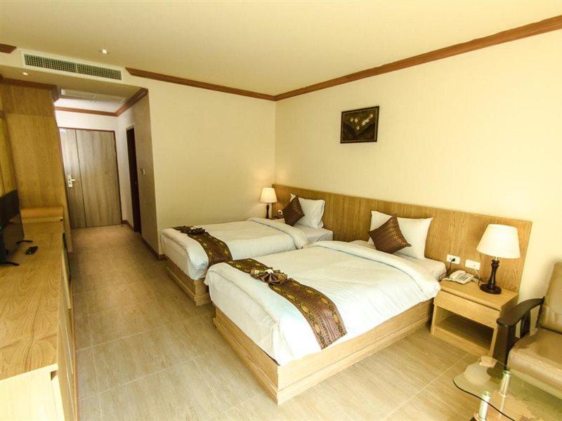 Airport Beach Hotel Phuket - Sha Extra Plus Nai Yang Exterior photo