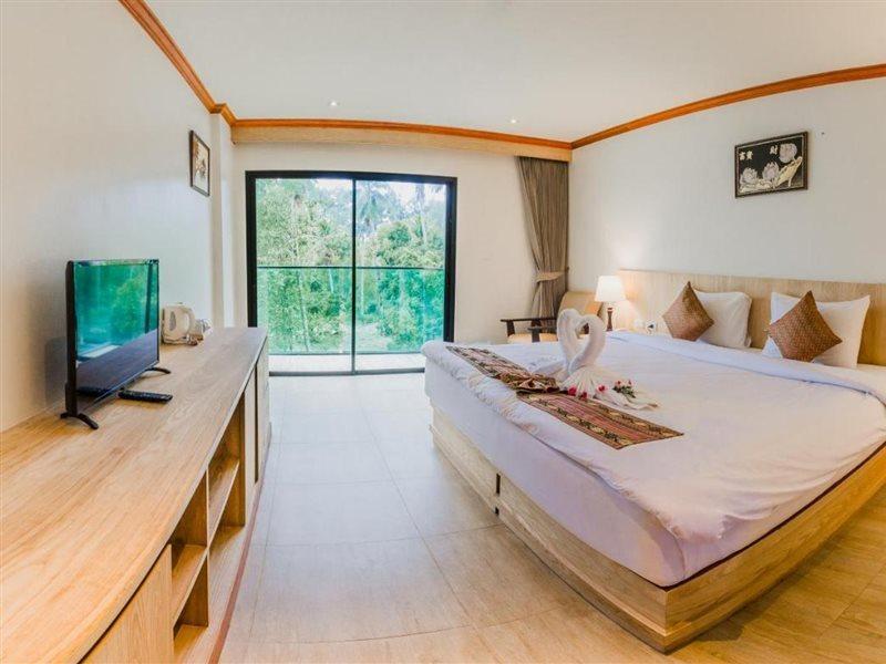 Airport Beach Hotel Phuket - Sha Extra Plus Nai Yang Exterior photo