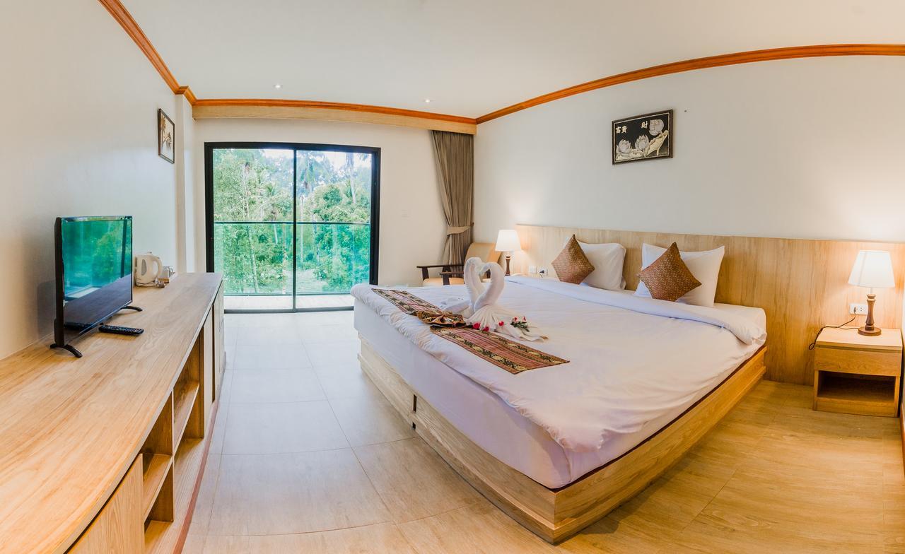 Airport Beach Hotel Phuket - Sha Extra Plus Nai Yang Exterior photo
